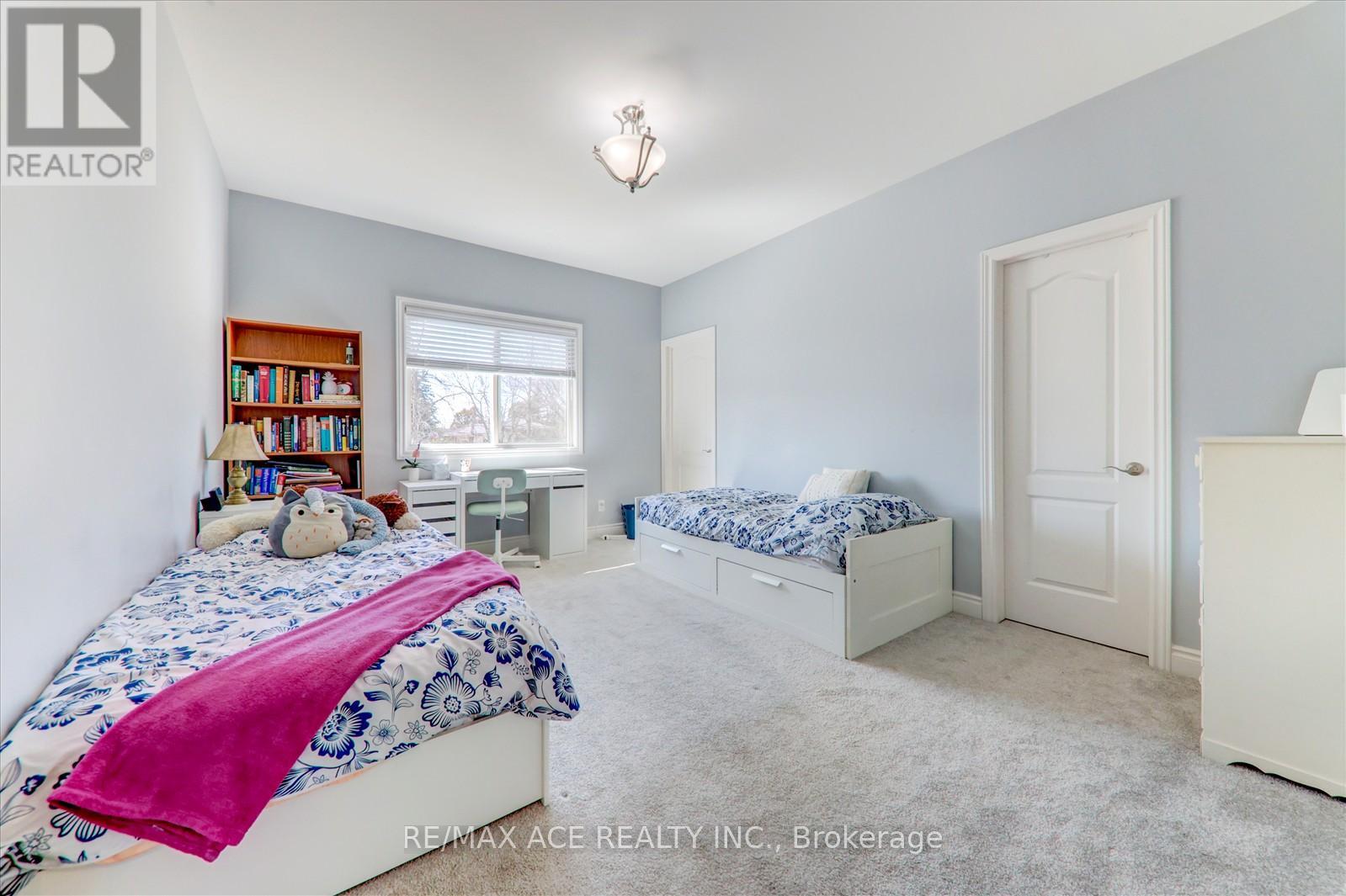 Photo 16 of 49 Covington Crescent, Belleville ON
