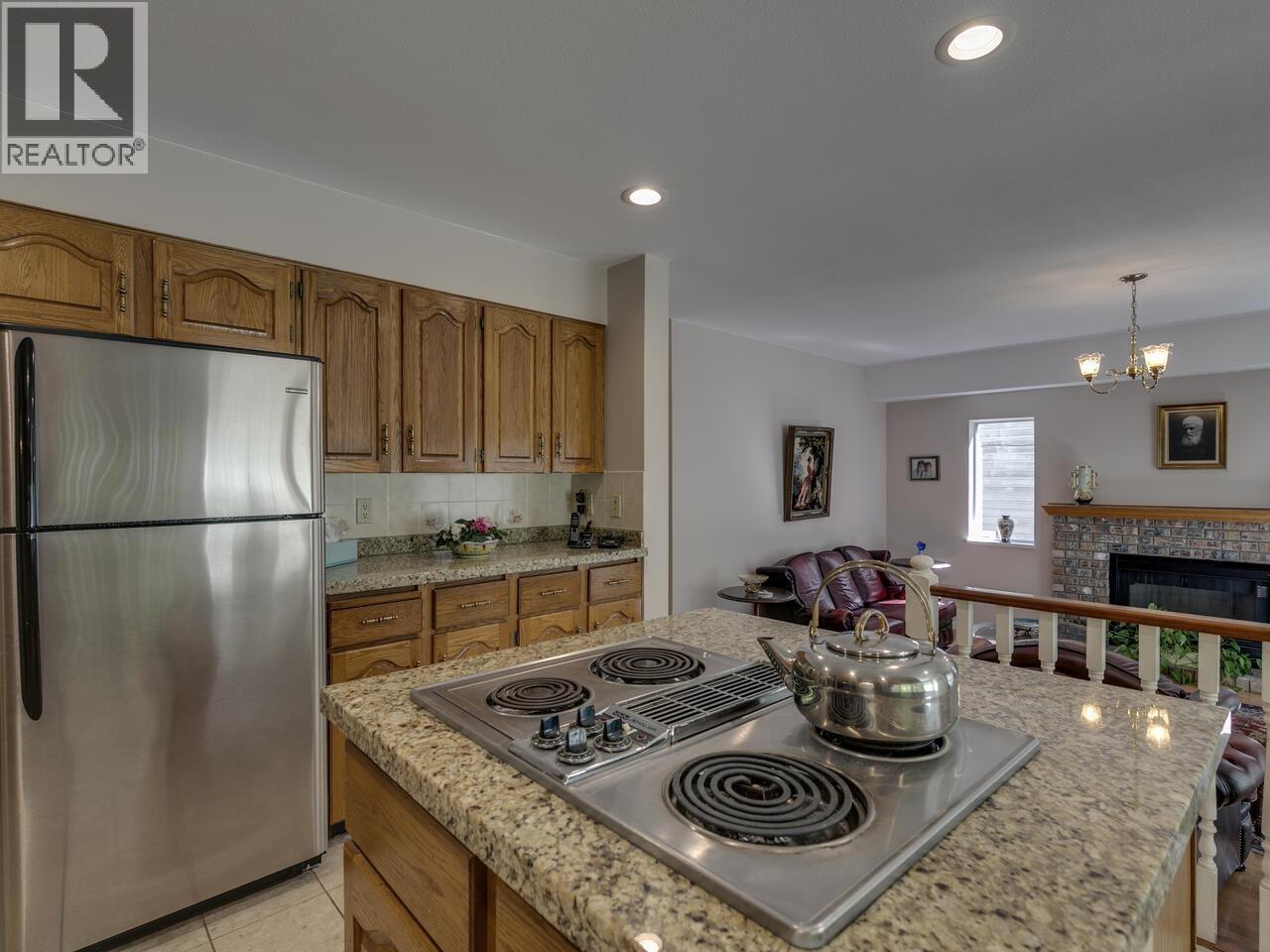 5755 NANCY GREENE WAY, North Vancouver