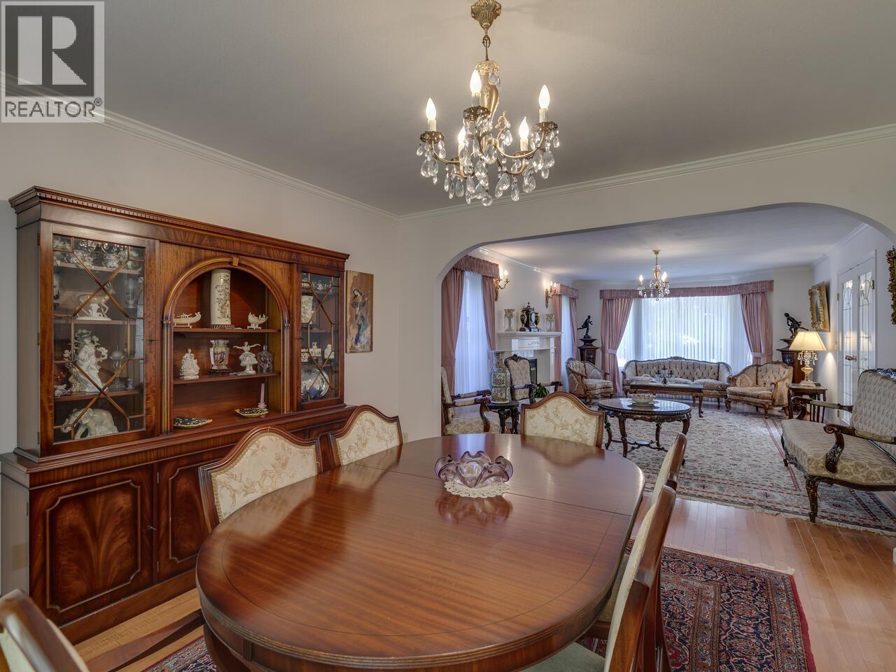 5755 NANCY GREENE WAY, North Vancouver