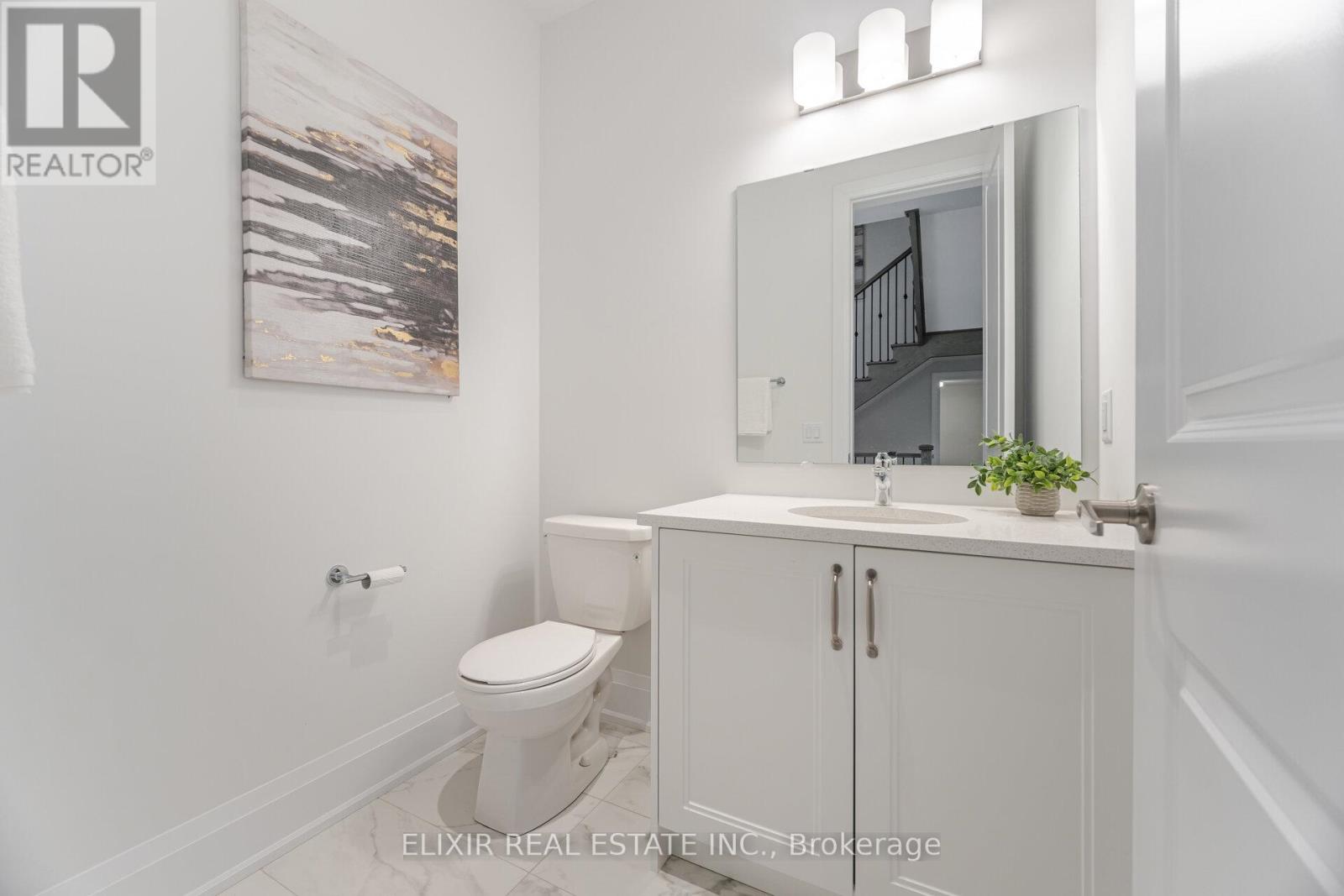 Photo 26 of 33 Sculpture Garden Lane, Vaughan ON
