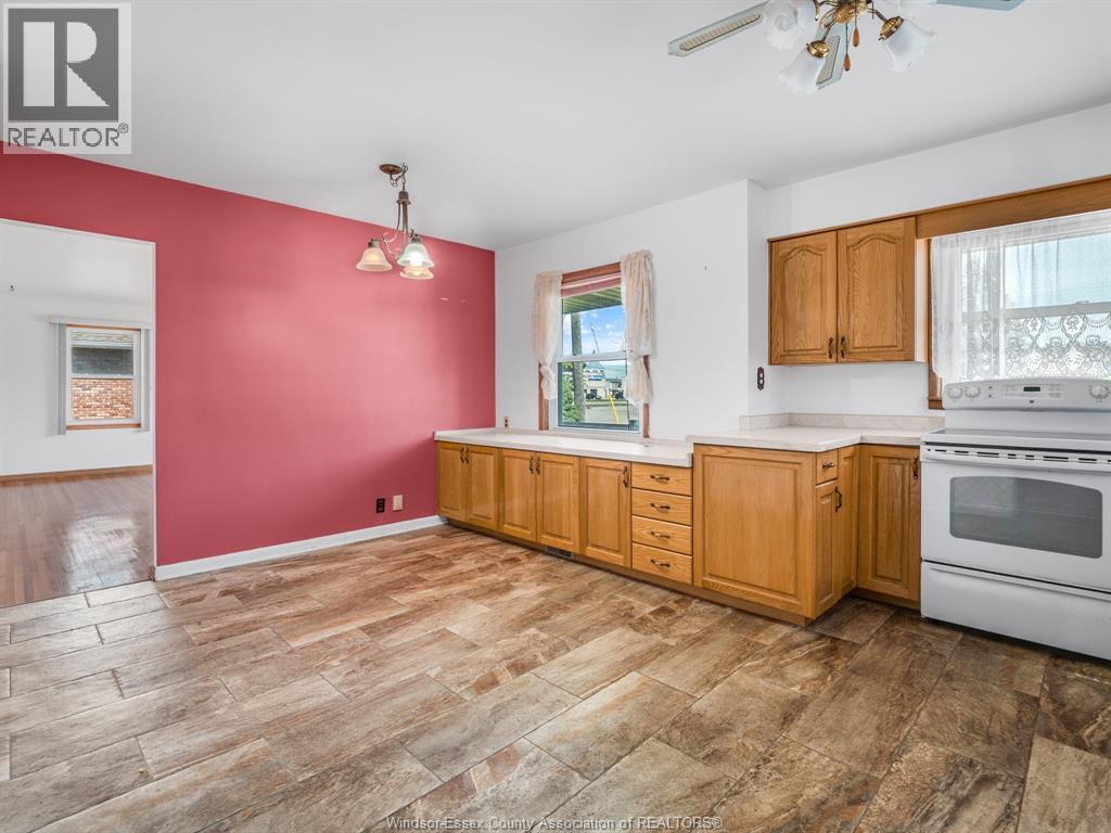 Photo 10 of 14 Fryer Street, Amherstburg ON