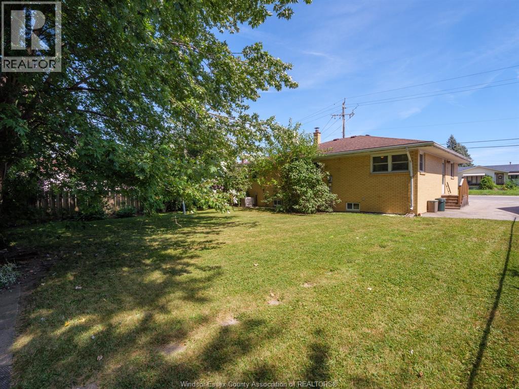 Photo 22 of 14 Fryer Street, Amherstburg ON
