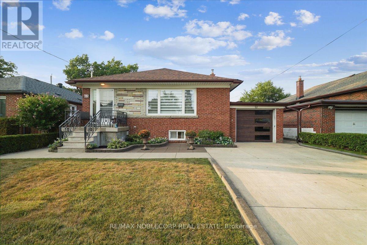 Photo 2 of 65 Exbury Road, Toronto ON