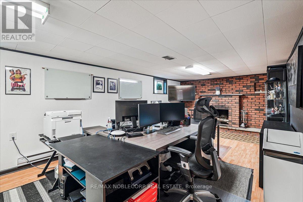 Photo 34 of 65 Exbury Road, Toronto ON