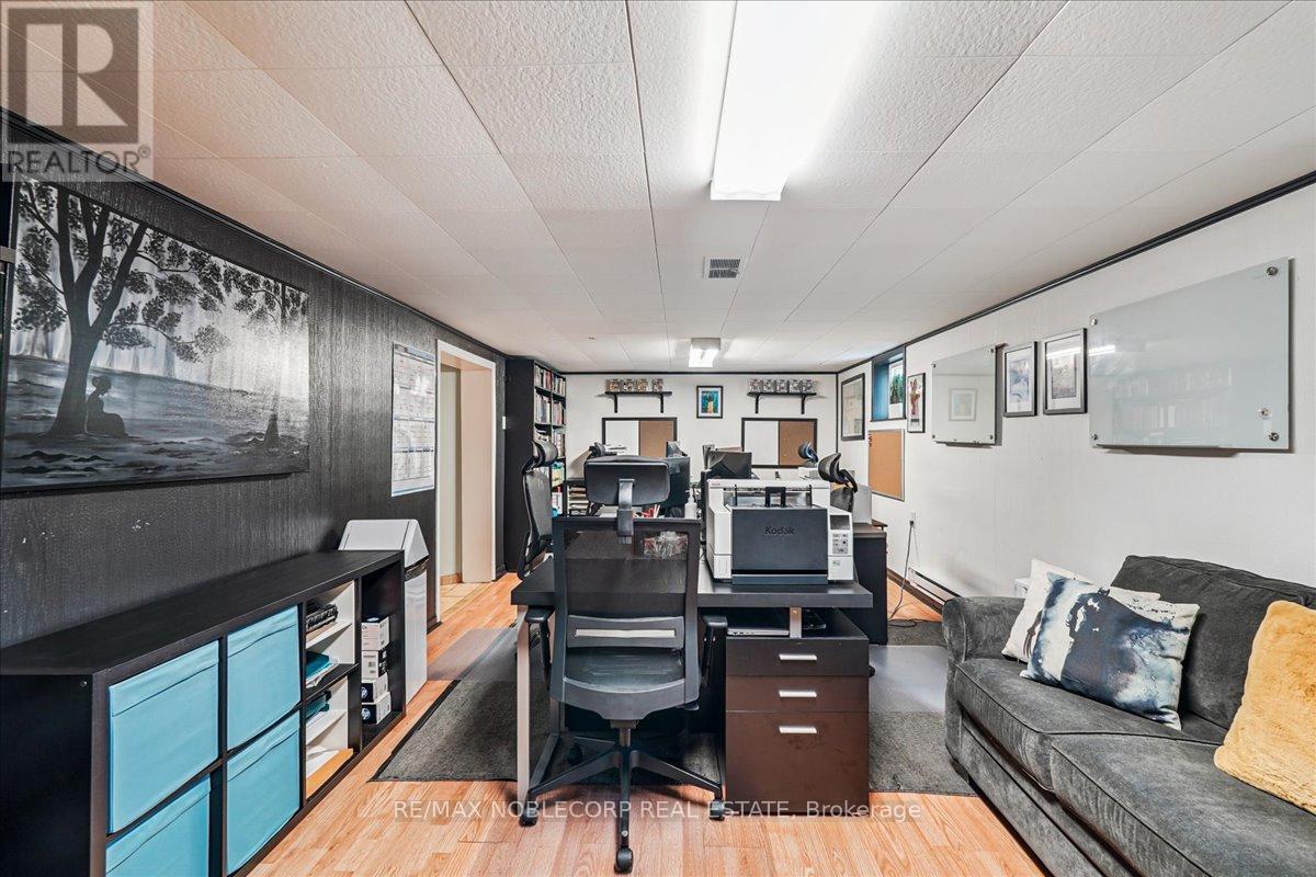 Photo 36 of 65 Exbury Road, Toronto ON