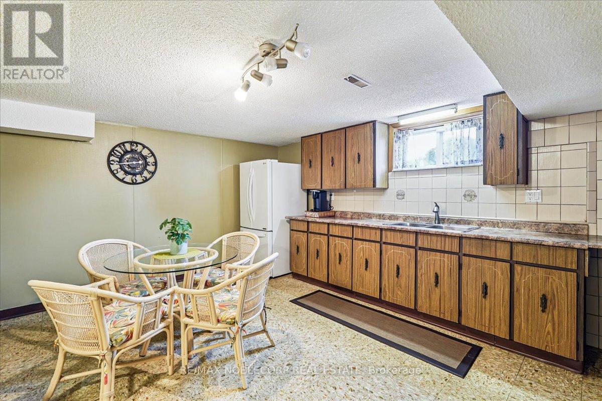 Photo 31 of 65 Exbury Road, Toronto ON
