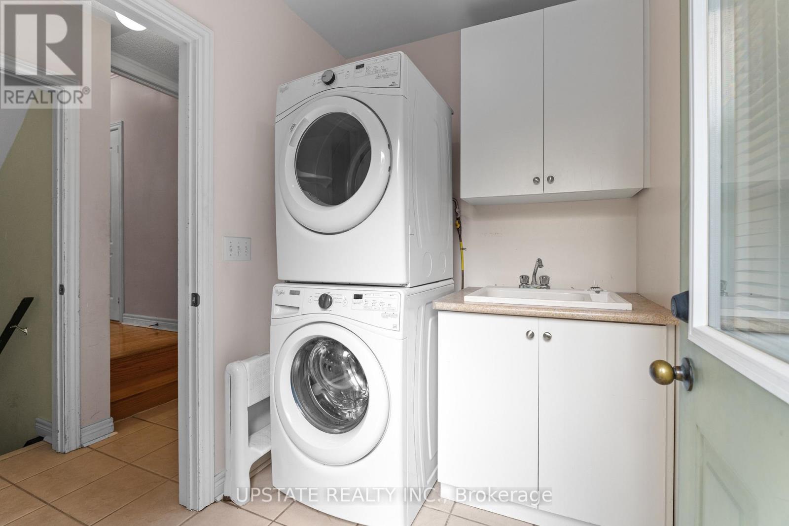 Photo 33 of 6 Bowsfield Drive, Brampton ON
