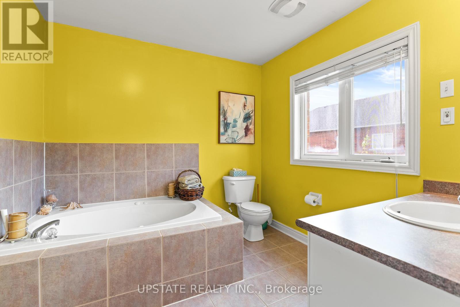Photo 22 of 6 Bowsfield Drive, Brampton ON
