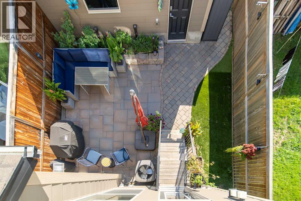 Photo 39 of 3524 41 Street Sw, Calgary AB
