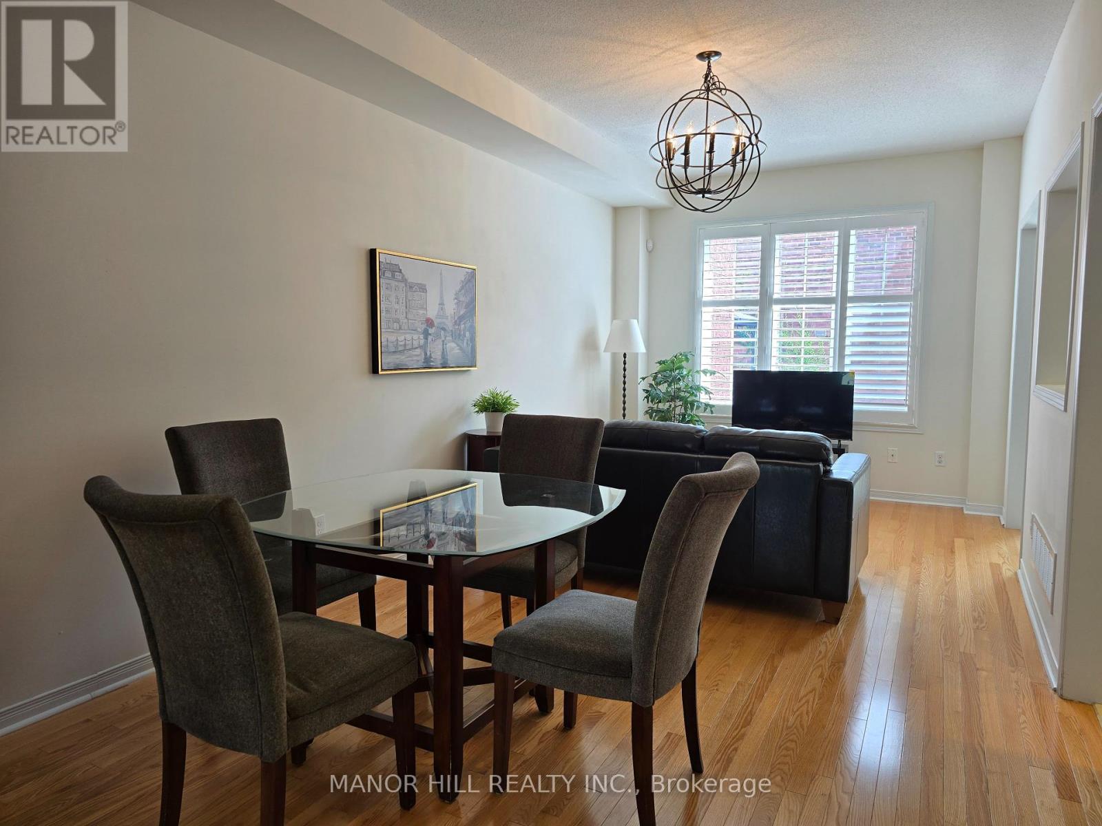 Photo 14 of 58 Big Hill Crescent, Vaughan ON