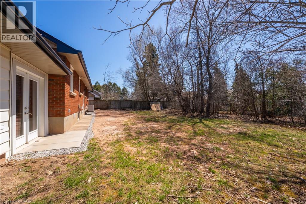 Photo 16 of 28 Dale Avenue Unit 2, Hamilton ON