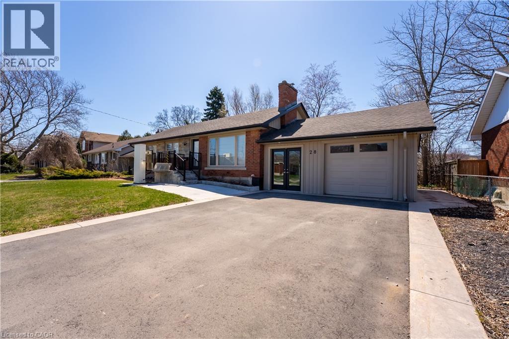 Photo 2 of 28 Dale Avenue Unit 2, Hamilton ON