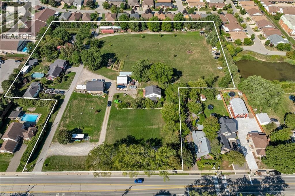Photo 10 of 4018 Victoria Avenue, Vineland ON