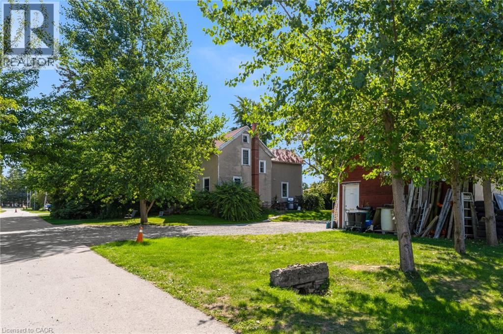 Photo 16 of 4022 Victoria Avenue, Vineland ON