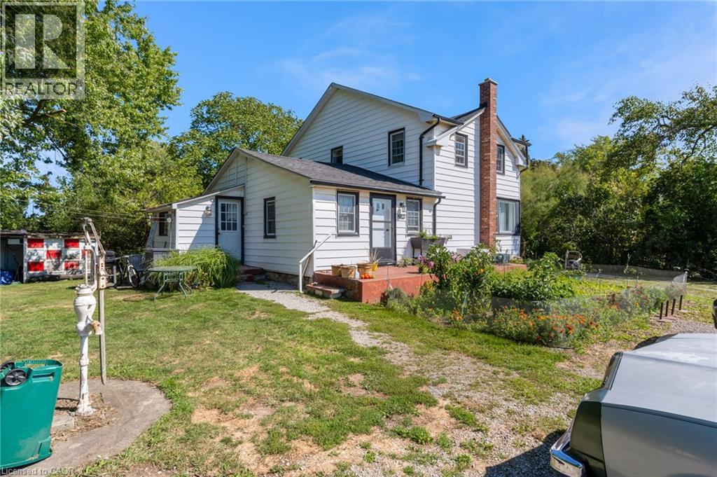Photo 20 of 4022 Victoria Avenue, Vineland ON