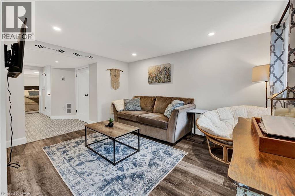 Photo 25 of 604 Guelph Street, Kitchener ON