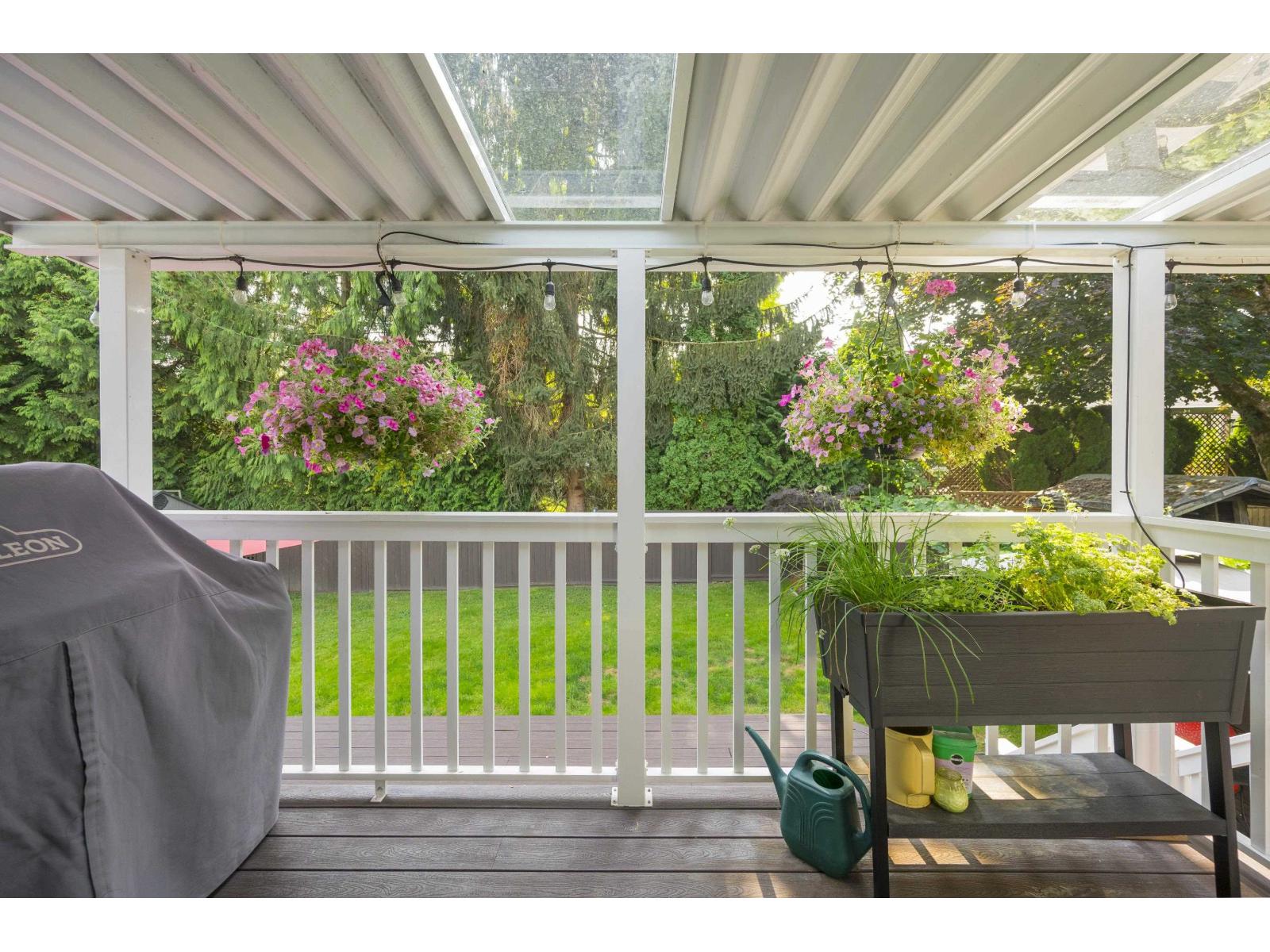 Photo 16 of 21242 94 B Avenue, Langley BC