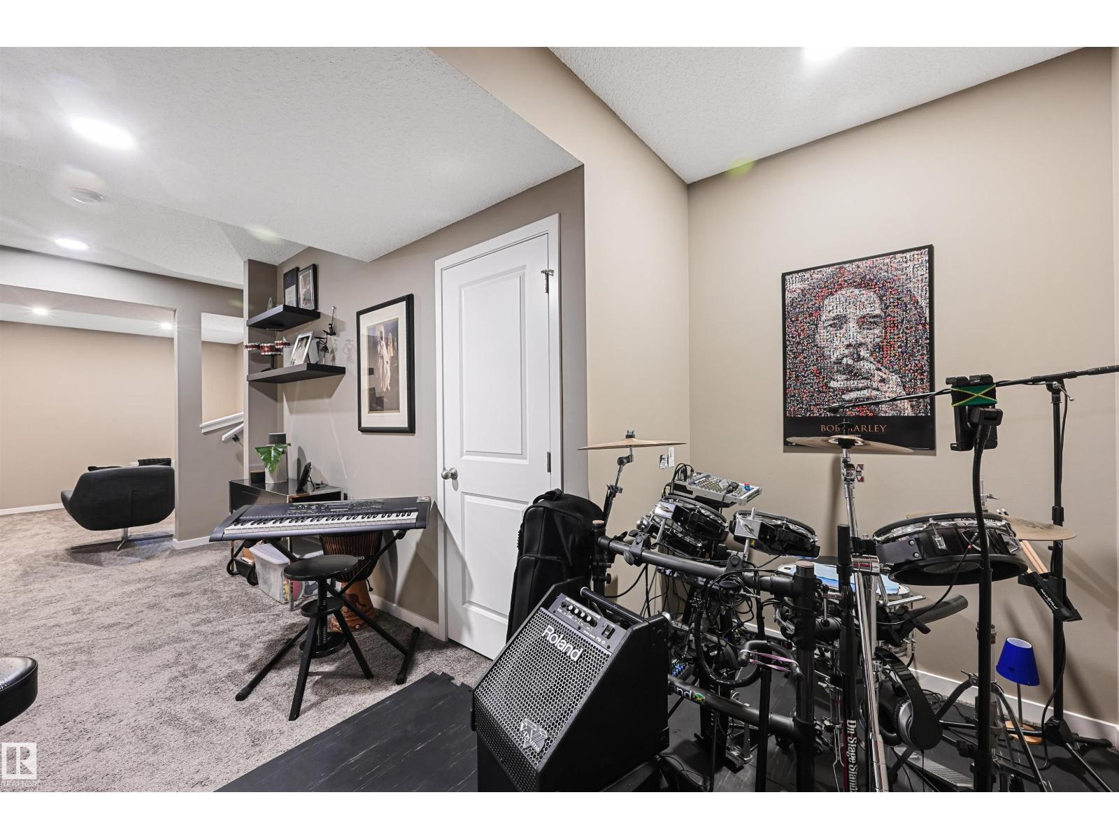 Photo 36 of 1914 159 St Sw, Edmonton AB