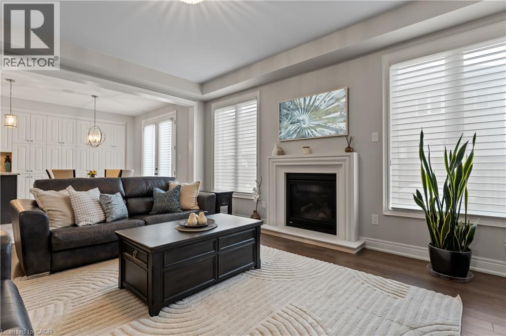 Photo 13 of 129 Fingland Crescent, Waterdown ON