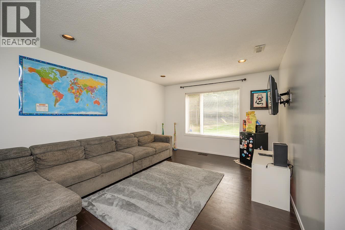 Photo 26 of 3917 Gilbert Drive, Prince George BC