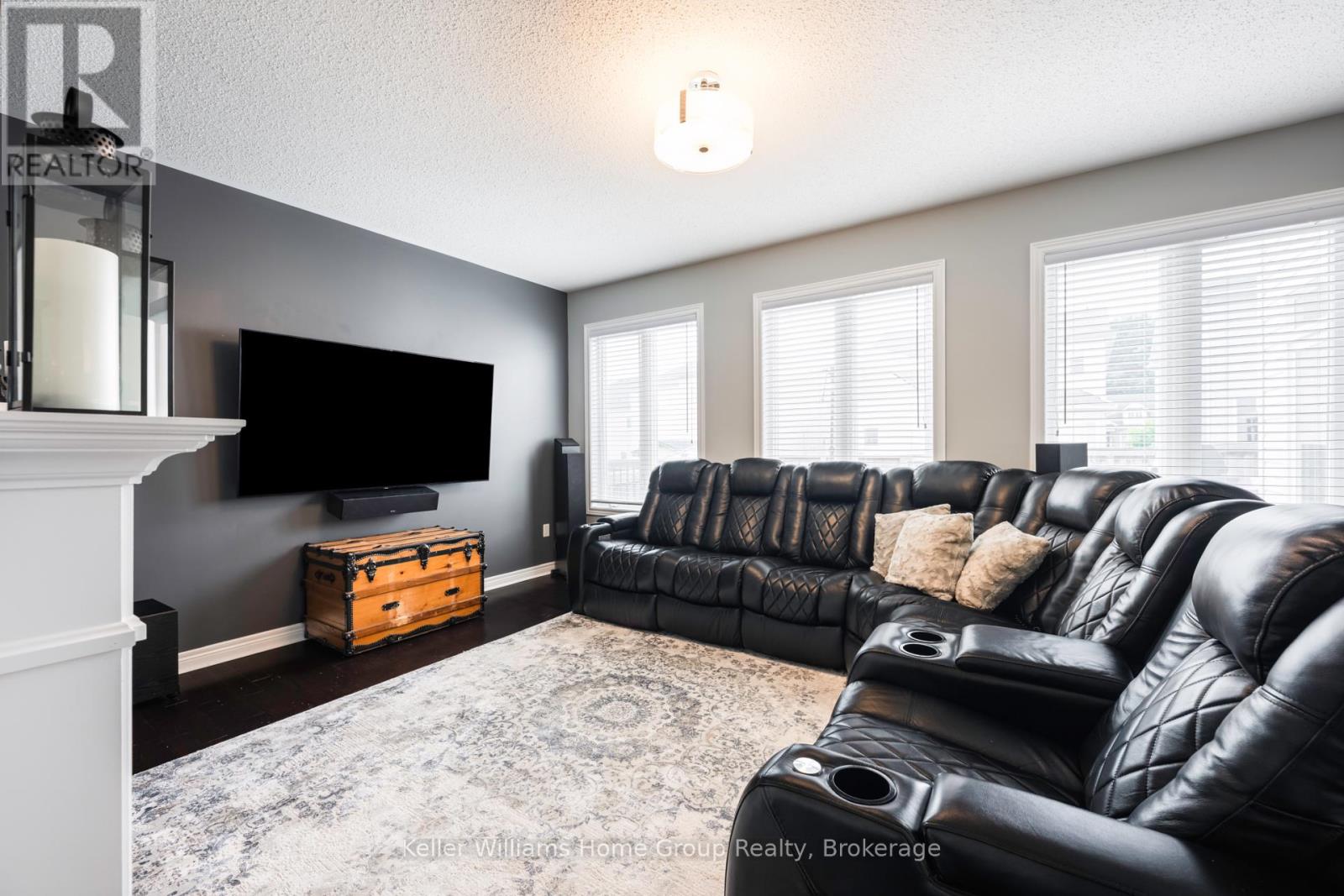 Photo 11 of 357 Col Phillips Drive, Shelburne ON