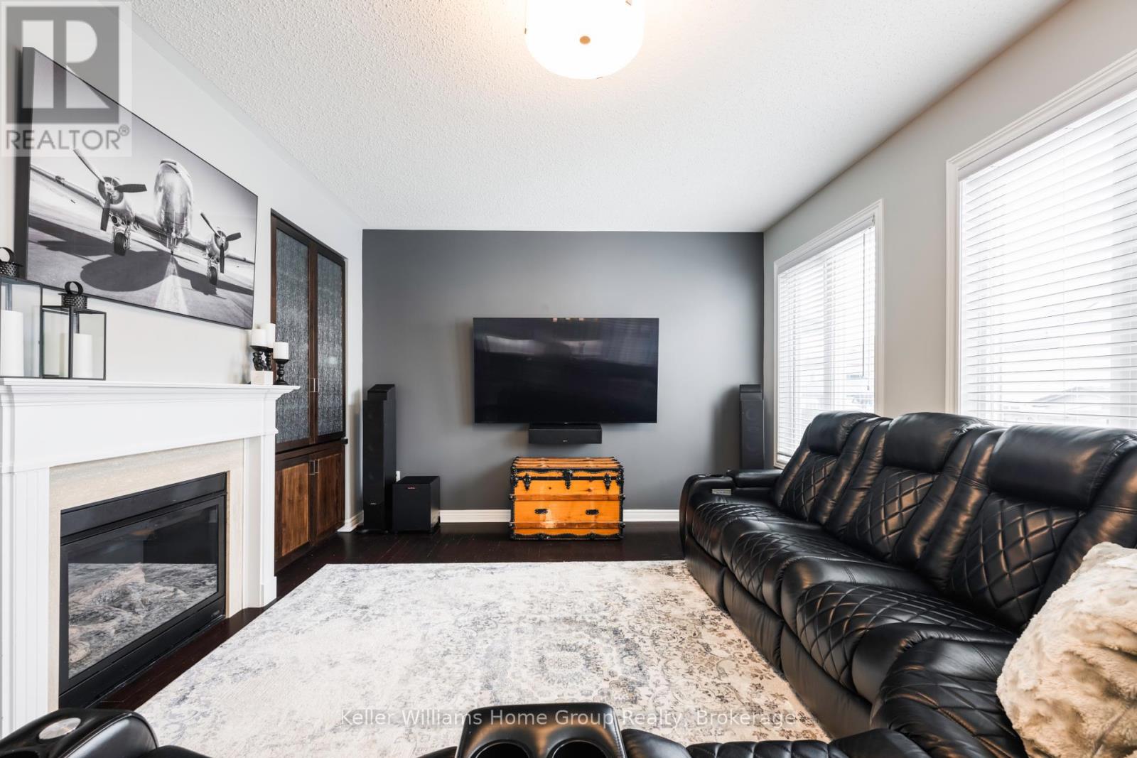 Photo 12 of 357 Col Phillips Drive, Shelburne ON