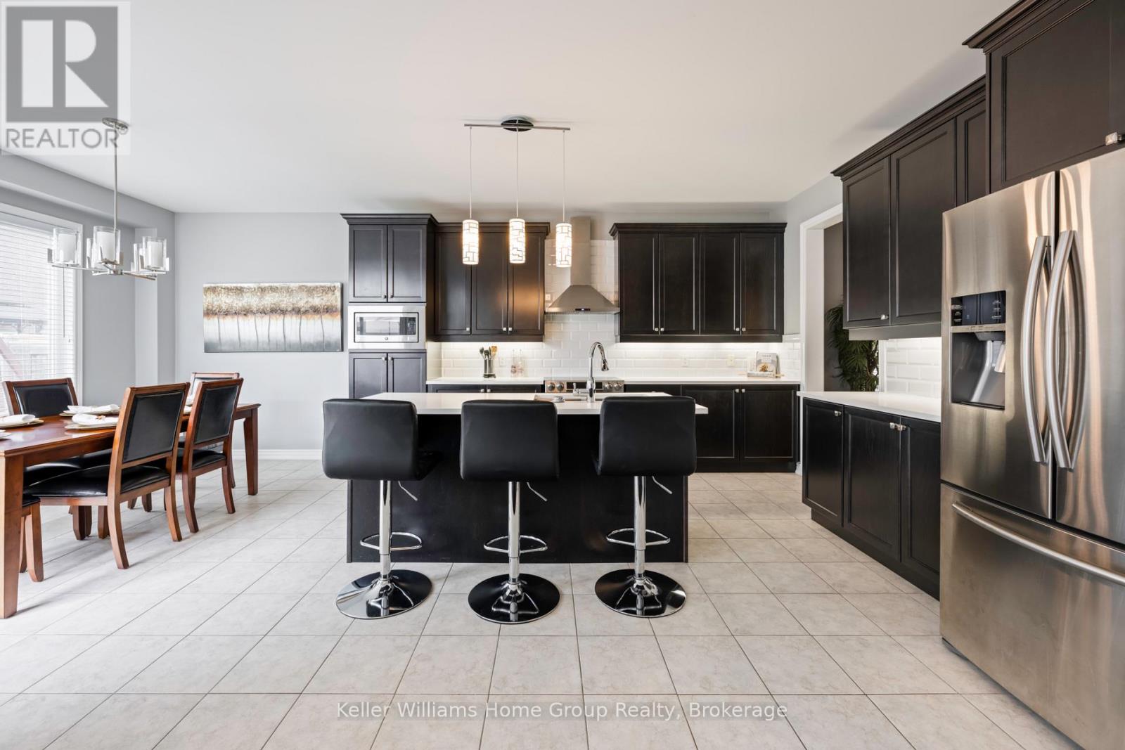 Photo 13 of 357 Col Phillips Drive, Shelburne ON