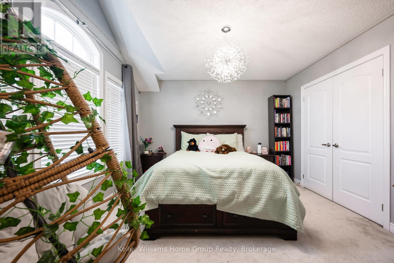 Photo 24 of 357 Col Phillips Drive, Shelburne ON