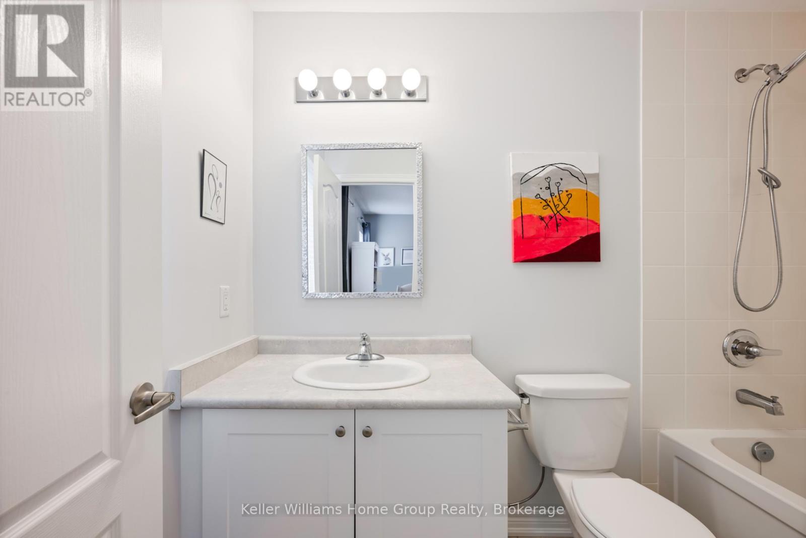 Photo 33 of 357 Col Phillips Drive, Shelburne ON