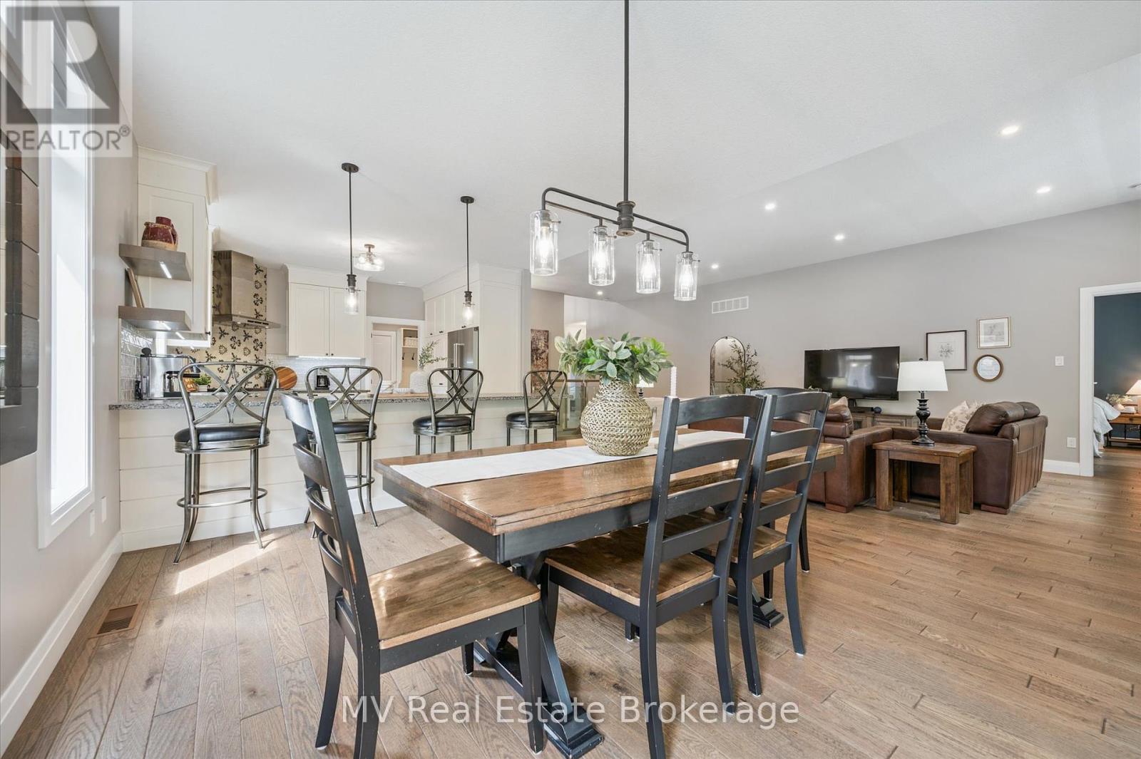 Photo 15 of 217 B East Mill Street, Centre Wellington ON