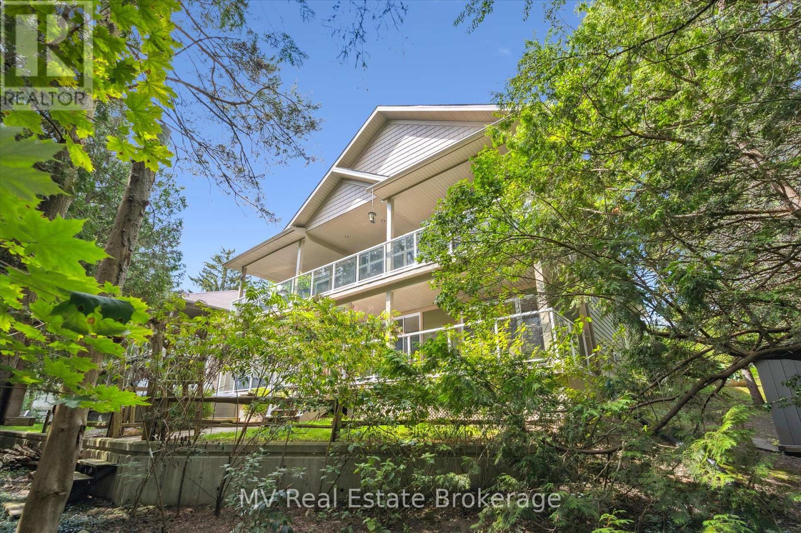 Photo 35 of 217 B East Mill Street, Centre Wellington ON