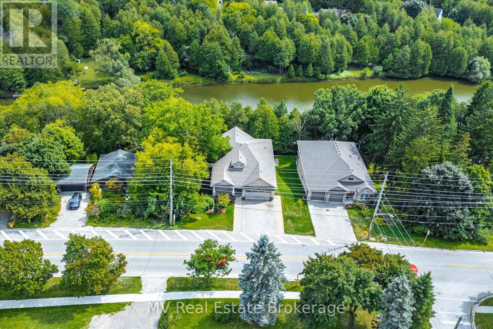 Photo 4 of 217 B East Mill Street, Centre Wellington ON