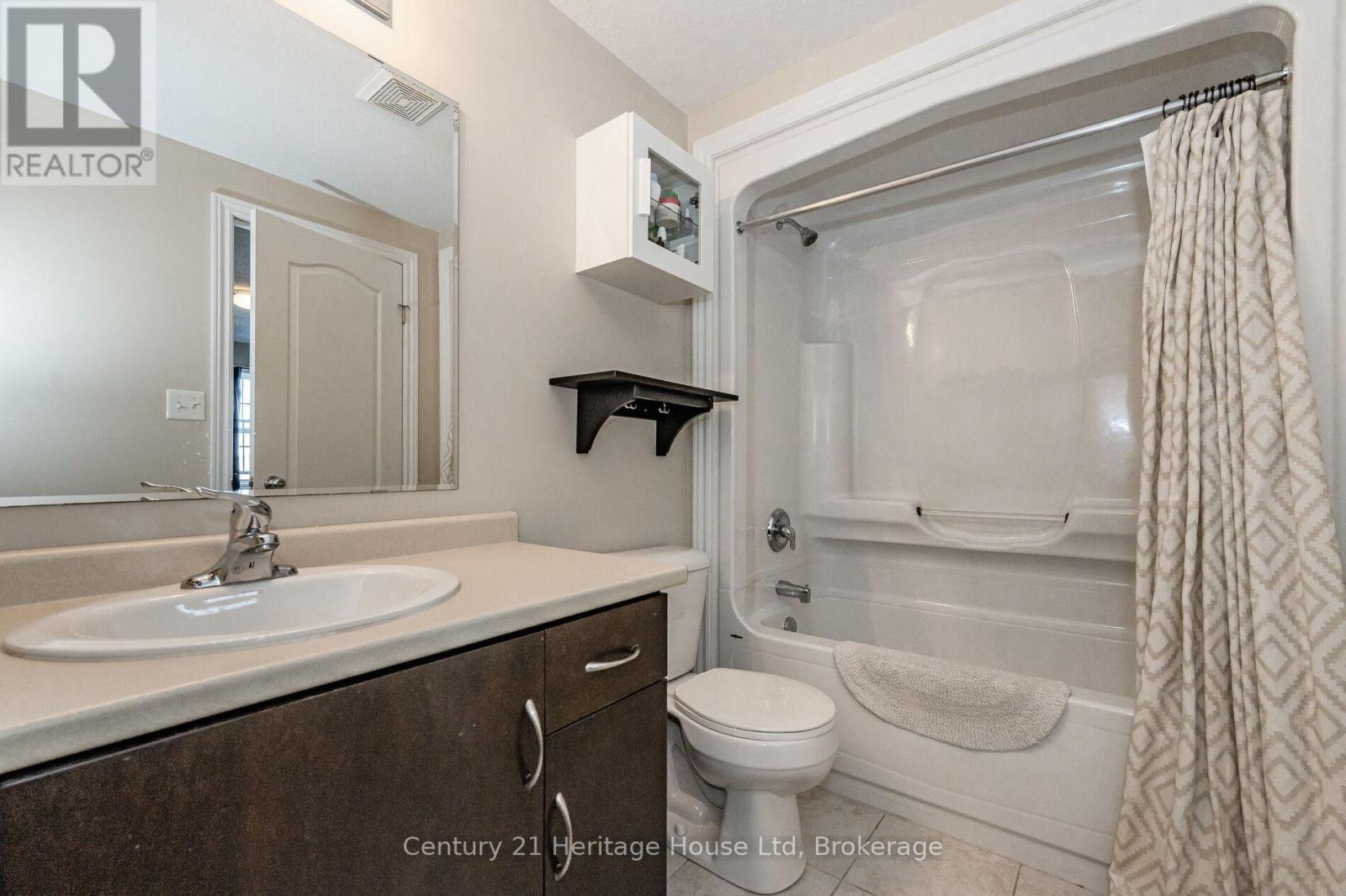 Photo 22 of 116 Creighton Avenue, Guelph ON