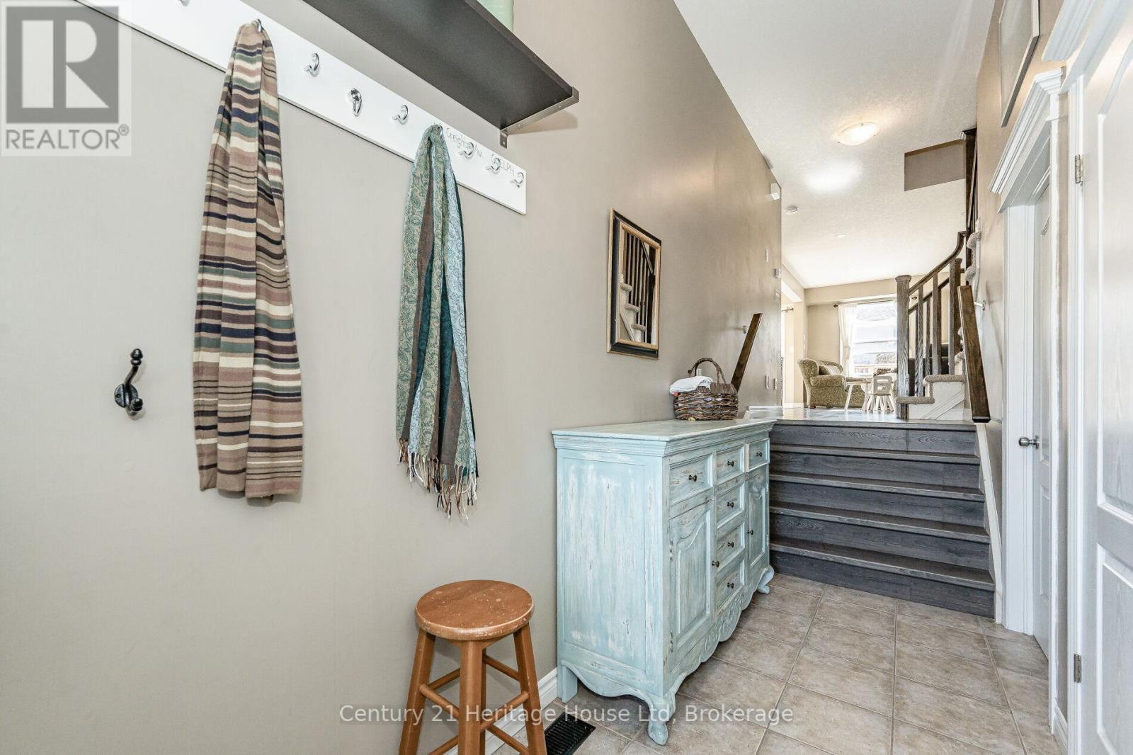 Photo 4 of 116 Creighton Avenue, Guelph ON