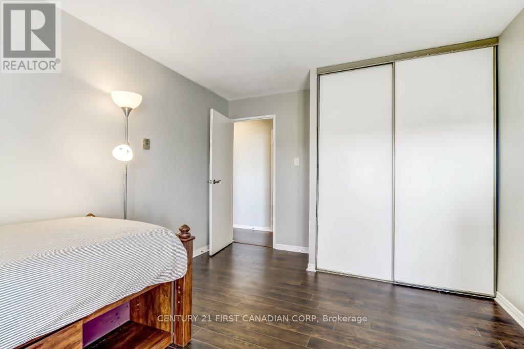 Photo 14 of 909 1600 Adelaide Street N, London North ON