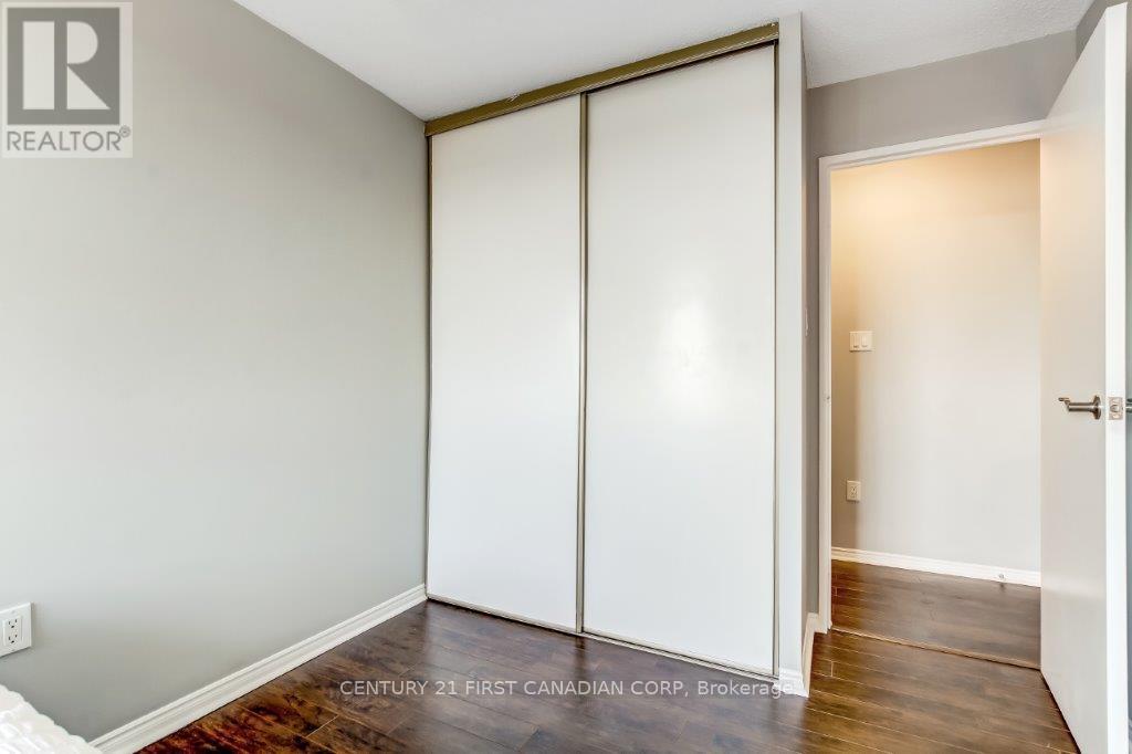 Photo 16 of 909 1600 Adelaide Street N, London North ON
