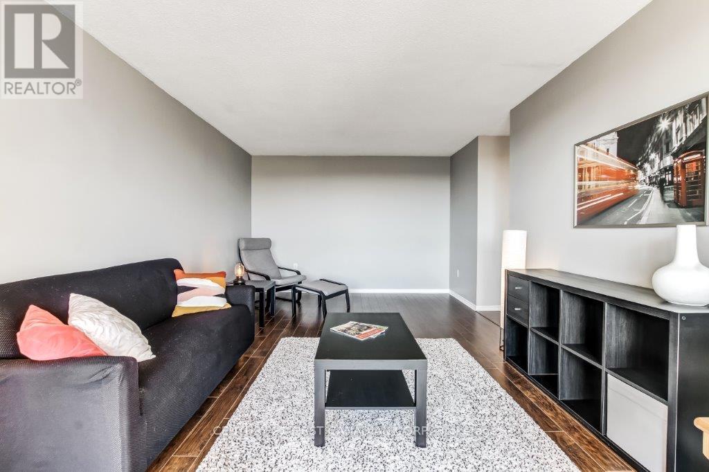 Photo 5 of 909 1600 Adelaide Street N, London North ON