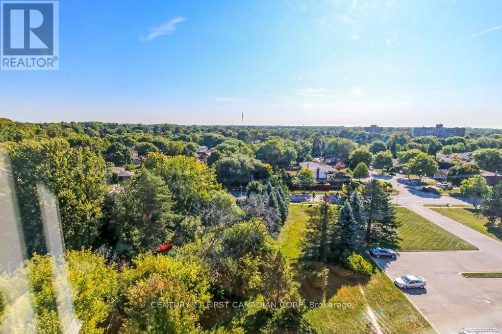 Photo 7 of 909 1600 Adelaide Street N, London North ON