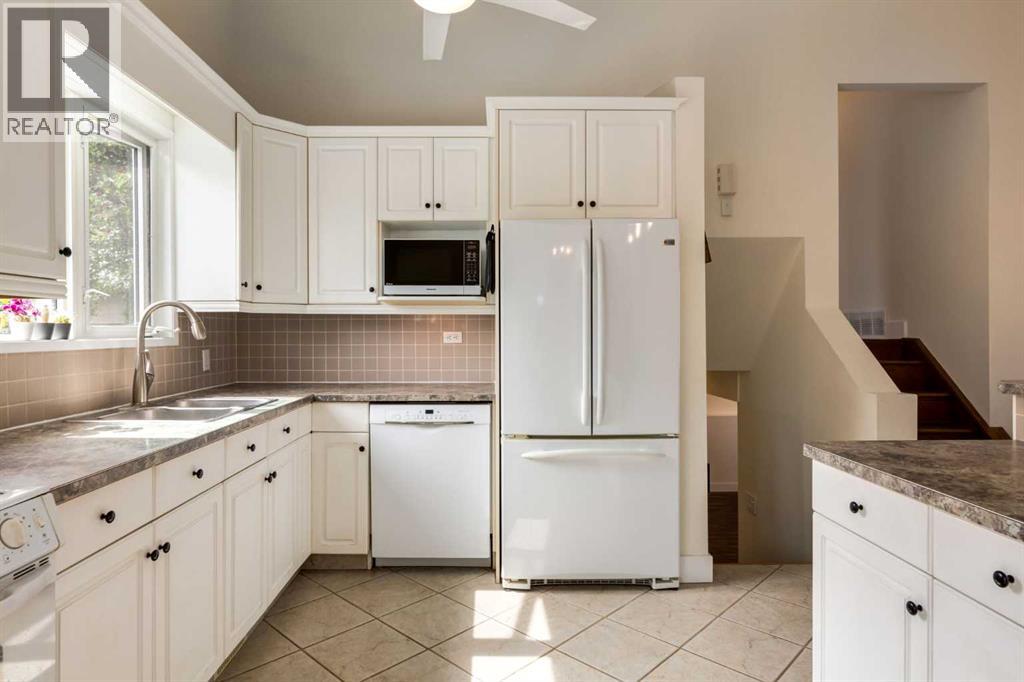 Photo 14 of 503 Athlone Road Se, Calgary AB