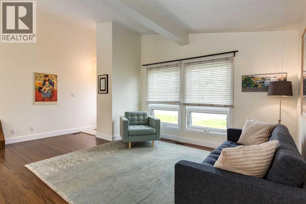 Photo 8 of 503 Athlone Road Se, Calgary AB