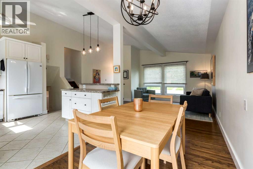 Photo 19 of 503 Athlone Road Se, Calgary AB