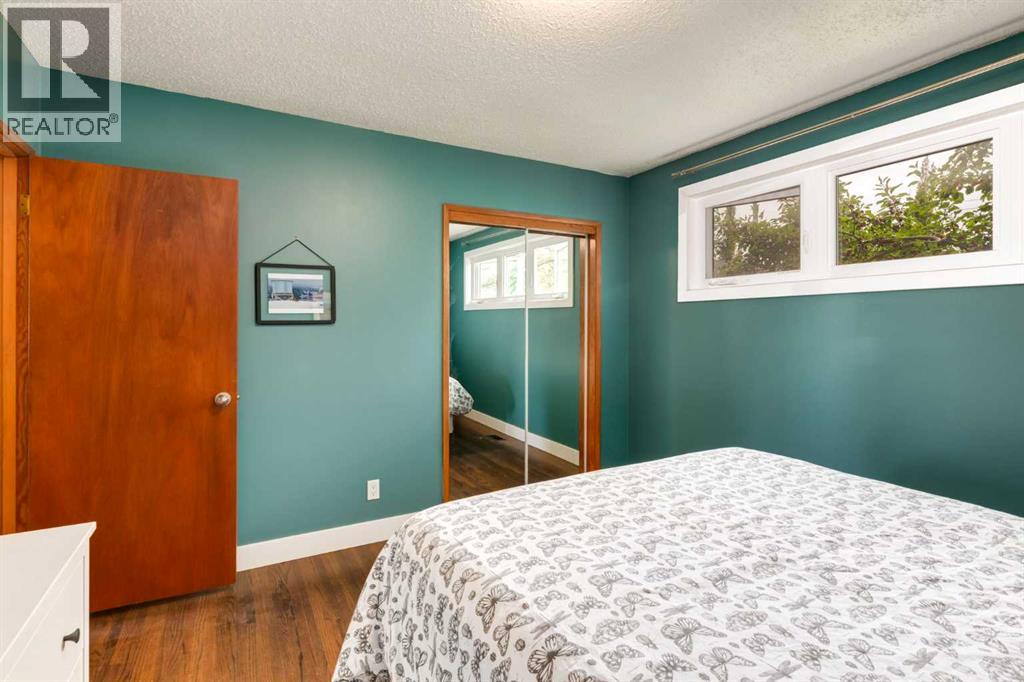 Photo 23 of 503 Athlone Road Se, Calgary AB