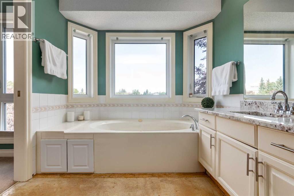 Photo 36 of 101 Scripps Landing Nw, Calgary AB