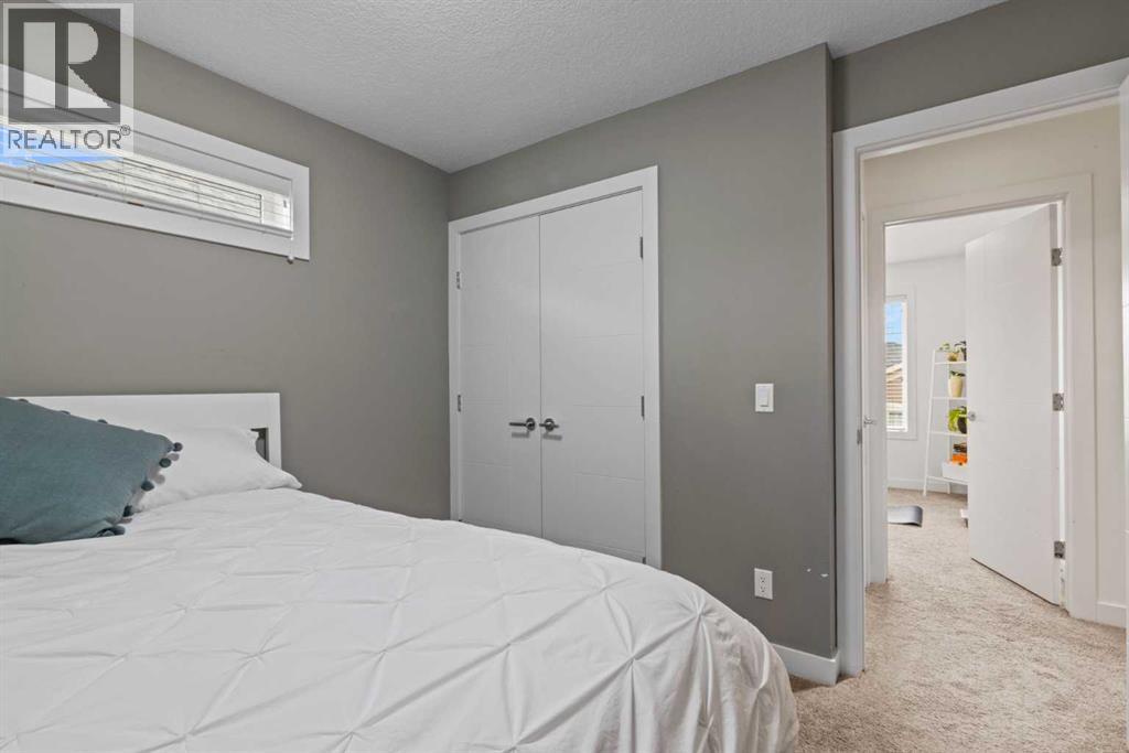 Photo 25 of 4 2428 30 Street Sw, Calgary AB