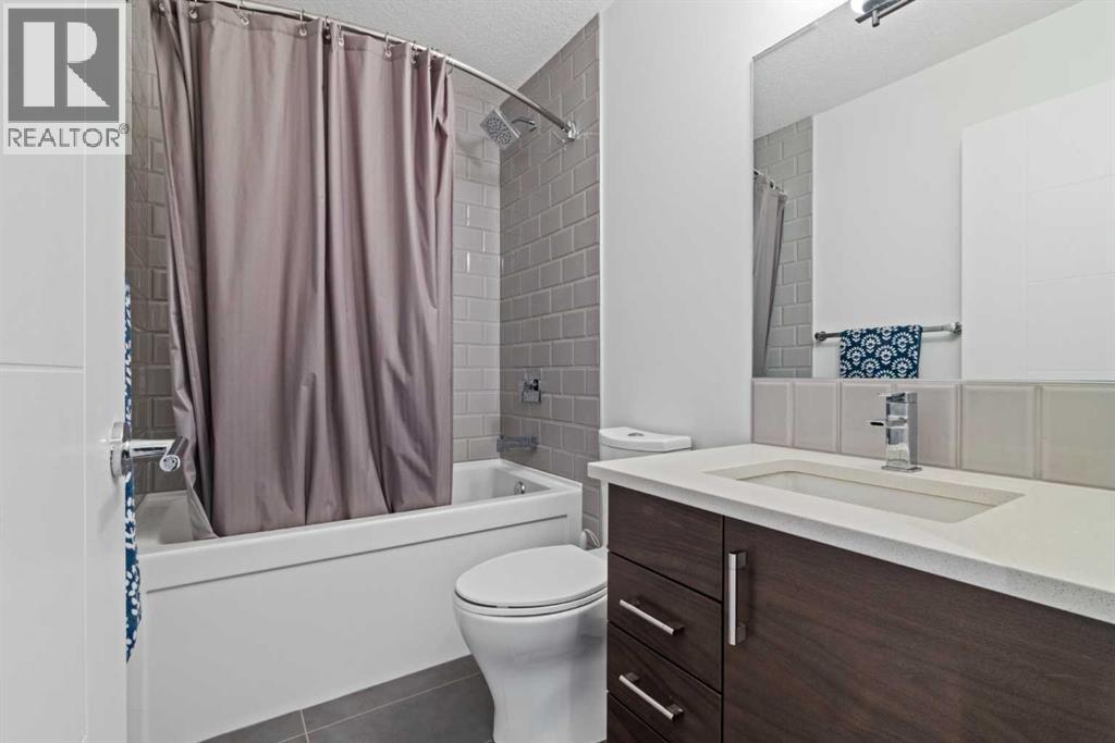 Photo 26 of 4 2428 30 Street Sw, Calgary AB