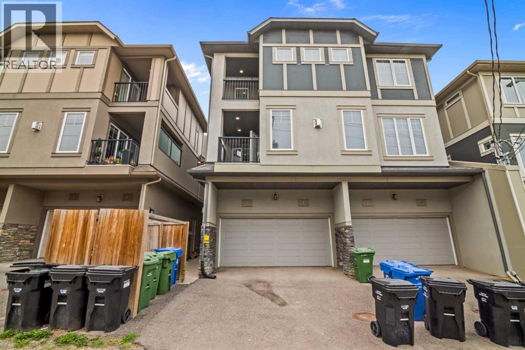 Photo 29 of 4 2428 30 Street Sw, Calgary AB