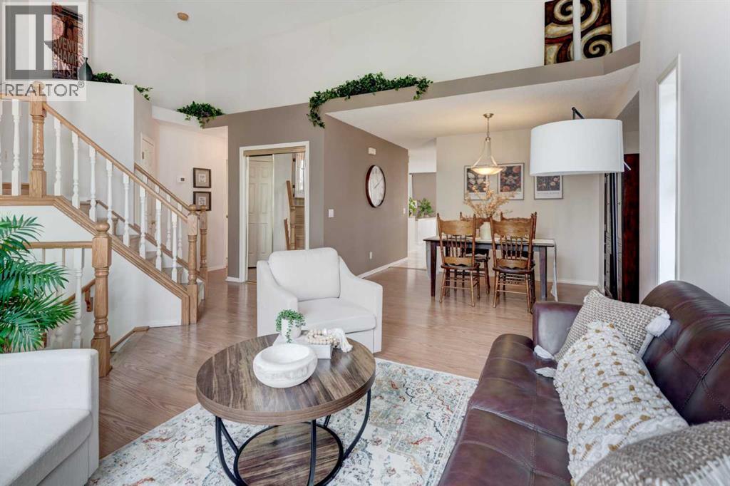Photo 4 of 238 Mt Douglas Circle Se, Calgary AB