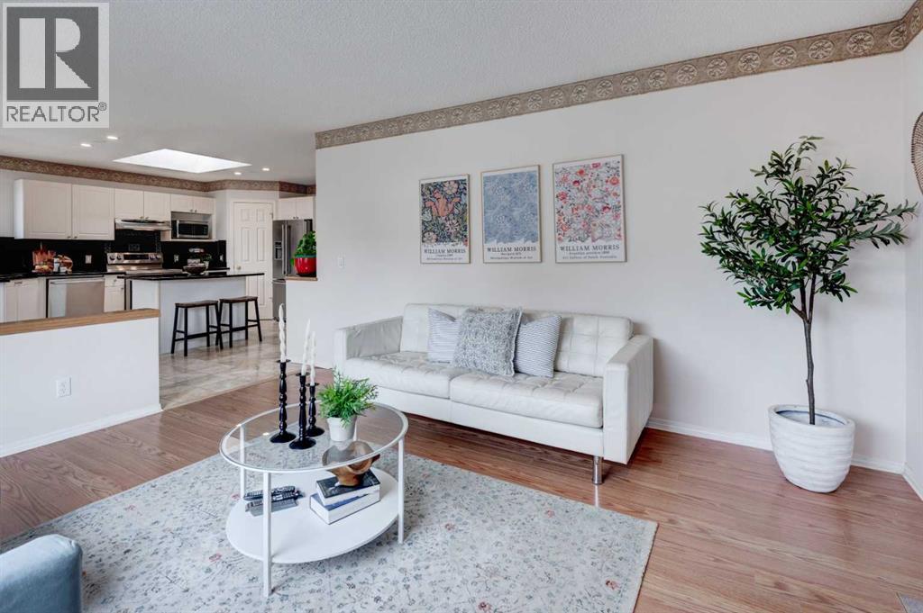 Photo 15 of 238 Mt Douglas Circle Se, Calgary AB