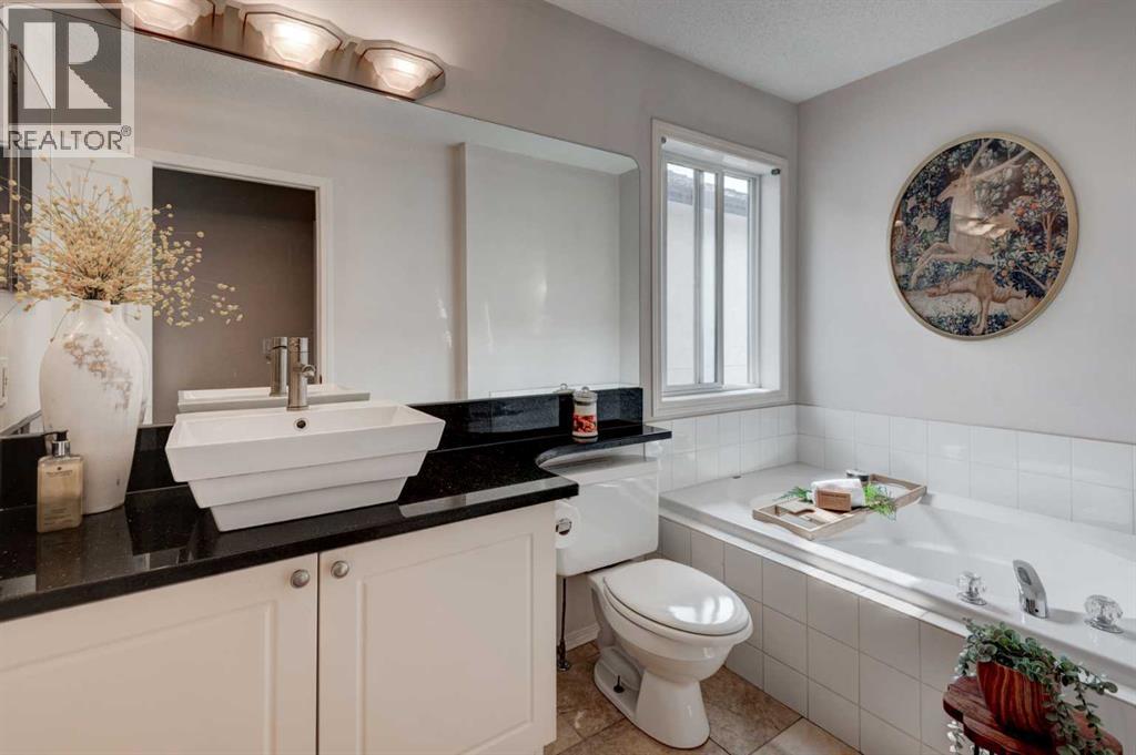 Photo 22 of 238 Mt Douglas Circle Se, Calgary AB