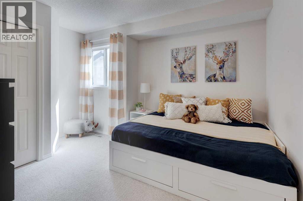 Photo 17 of 238 Mt Douglas Circle Se, Calgary AB